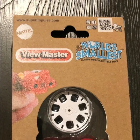 World's Smallest View-Master - Picture 4 of 5